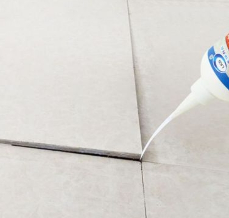 建华瓷砖空鼓维修公司分享卫生间瓷砖脱落的原因可能有以下几点